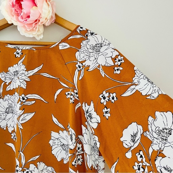 Paper Moon Stitch Fix Floral Top Medium Chestnut Brown Neutral - Picture 3 of 8